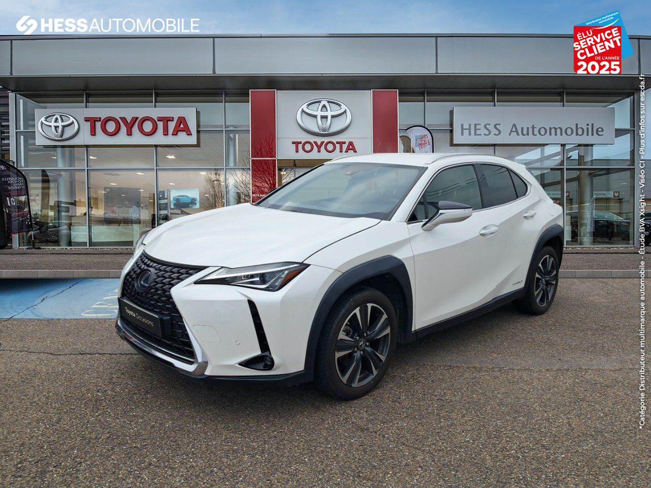 Véhicule d'occasion LEXUS UX 250H 2WD PREMIUM EDITION MY21 chez Hyundai Chalons
