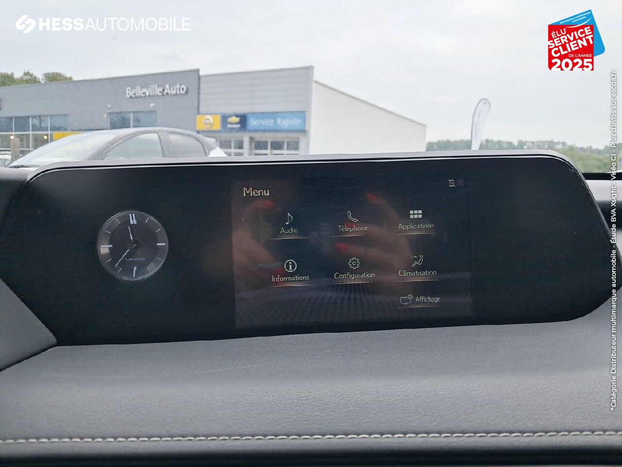 Véhicule d'occasion LEXUS UX 250H 2WD PREMIUM EDITION MY21 chez Hyundai Chalons