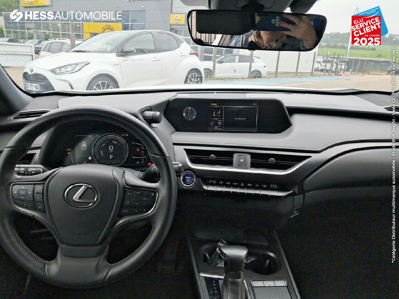 Véhicule d'occasion LEXUS UX 250H 2WD PREMIUM EDITION MY21 chez Hyundai Chalons