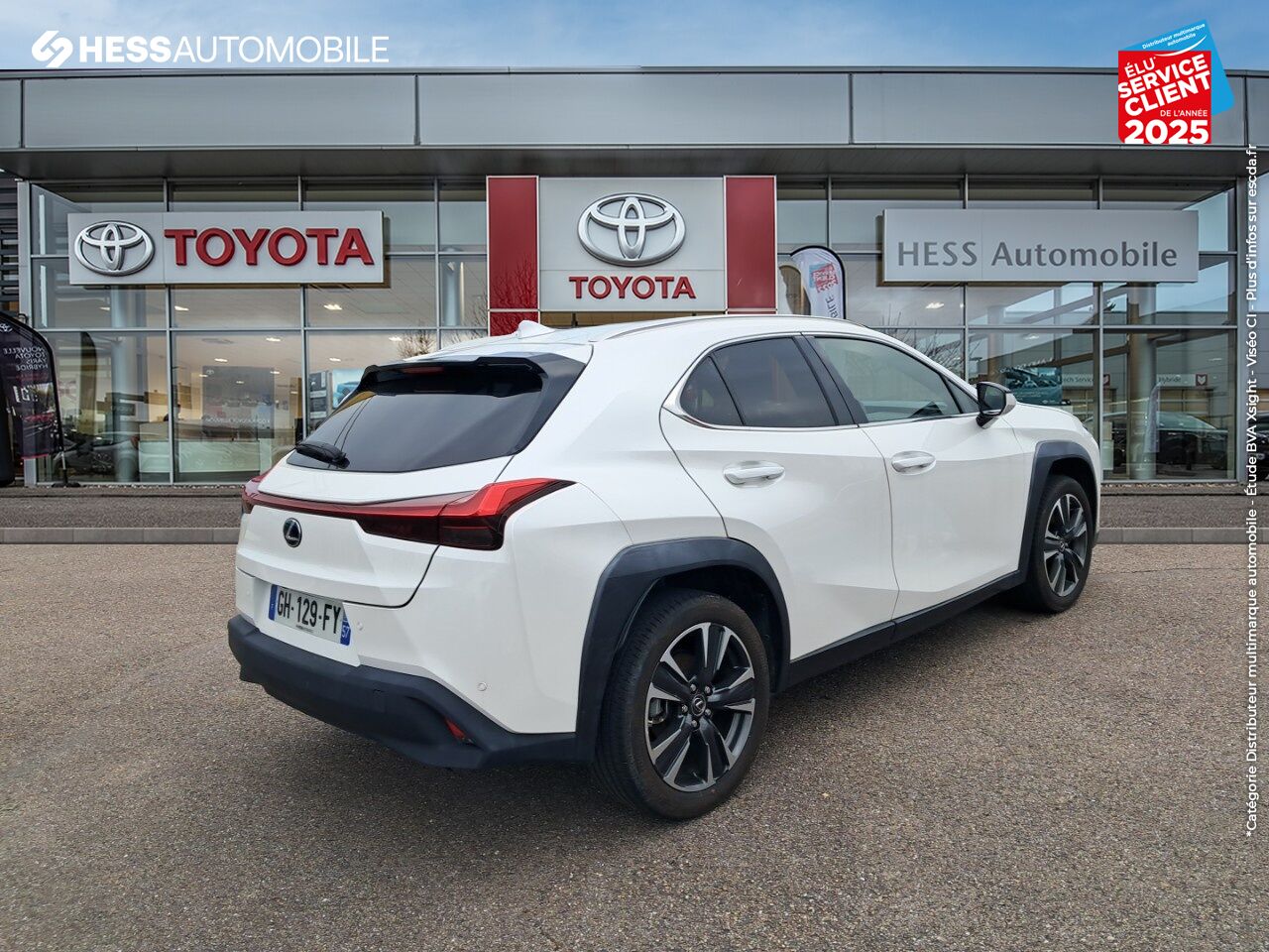 Véhicule d'occasion LEXUS UX 250H 2WD PREMIUM EDITION MY21 chez Hyundai Chalons