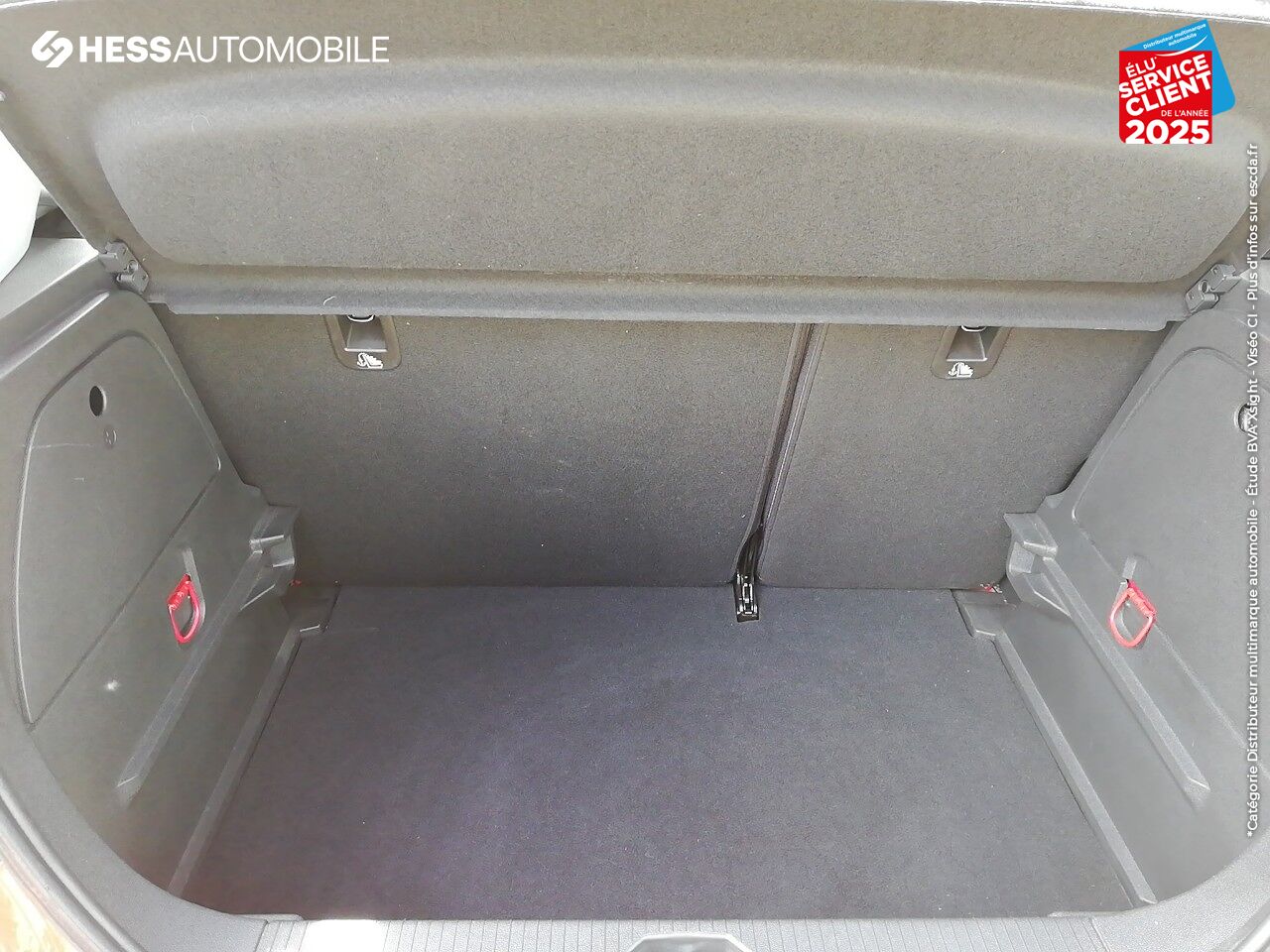 Véhicule d'occasion OPEL CORSA 1.4 TURBO 100CH DESIGN EDITION START/STOP 5P RADAR AR CAMERA chez Opel Belfort