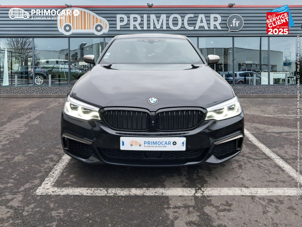Véhicule d'occasion BMW SERIE 5 M550DA XDRIVE 400CH STEPTRONIC TOUVRANT SIEGES CHAUF/VENTIL/CUIR GPS CAMERA chez Primocar