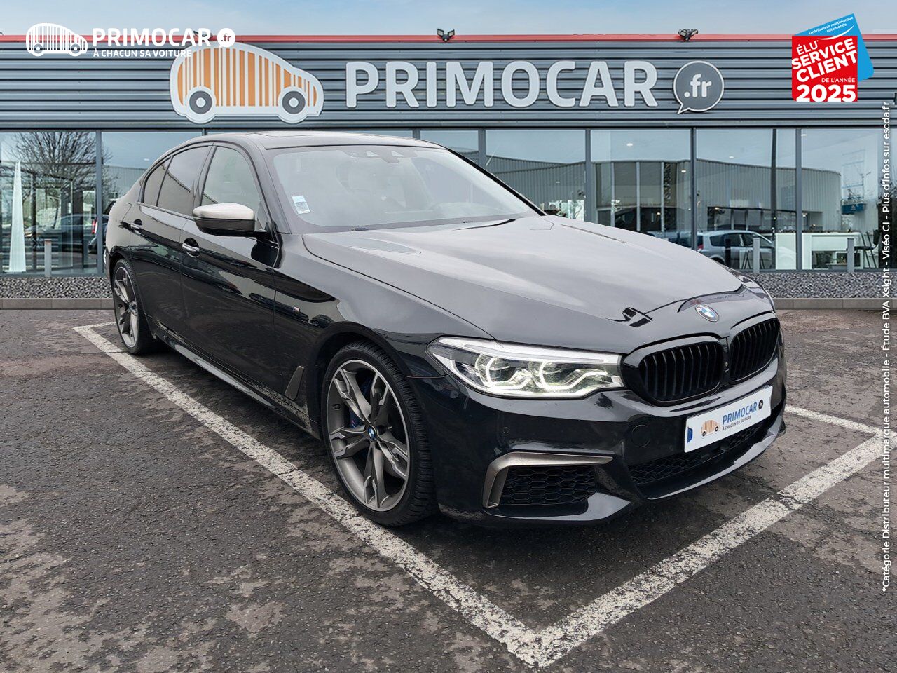 Véhicule d'occasion BMW SERIE 5 M550DA XDRIVE 400CH STEPTRONIC TOUVRANT SIEGES CHAUF/VENTIL/CUIR GPS CAMERA chez Primocar