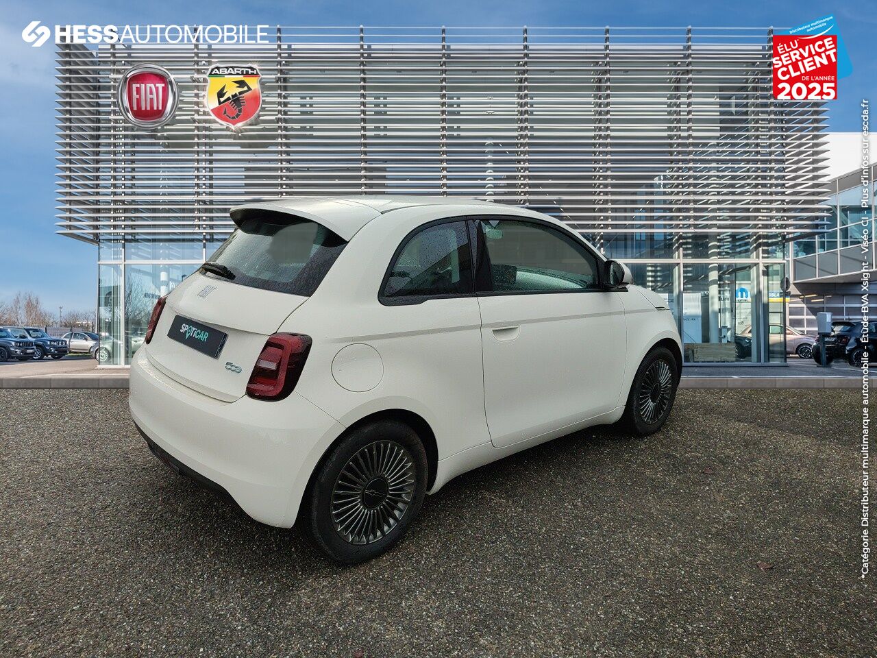 Véhicule d'occasion FIAT 500 E 118CH ICONE GPS chez Renault Colmar