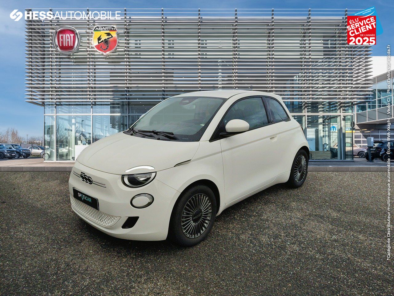 Véhicule d'occasion FIAT 500 E 118CH ICONE GPS chez Renault Colmar