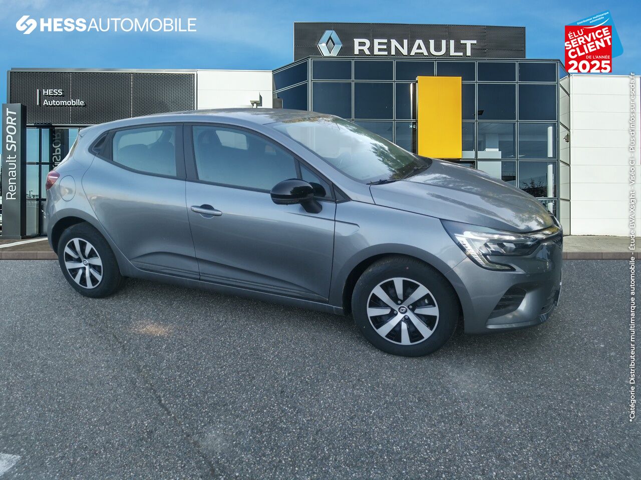 Véhicule d'occasion RENAULT CLIO 1.0 TCE 90CH EQUILIBRE chez Renault Saint-Louis