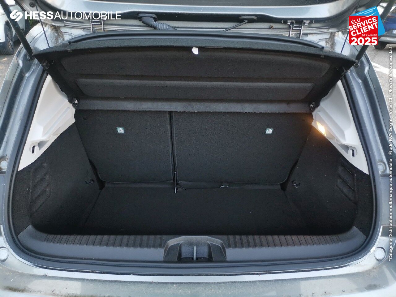 Véhicule d'occasion RENAULT CLIO 1.0 TCE 90CH EQUILIBRE chez Renault Saint-Louis