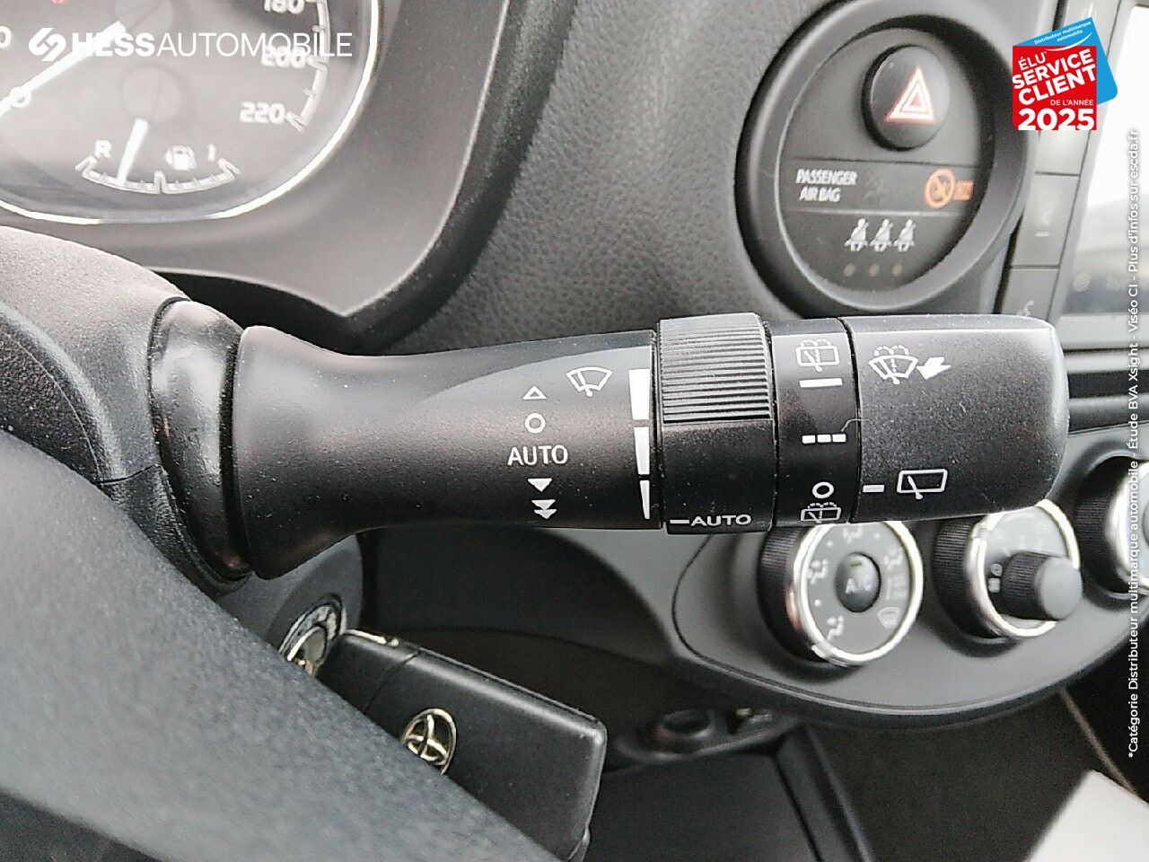 Véhicule d'occasion TOYOTA YARIS 110 VVT-I DESIGN Y20 5P MY19 CAMERA chez Toyota Thionville