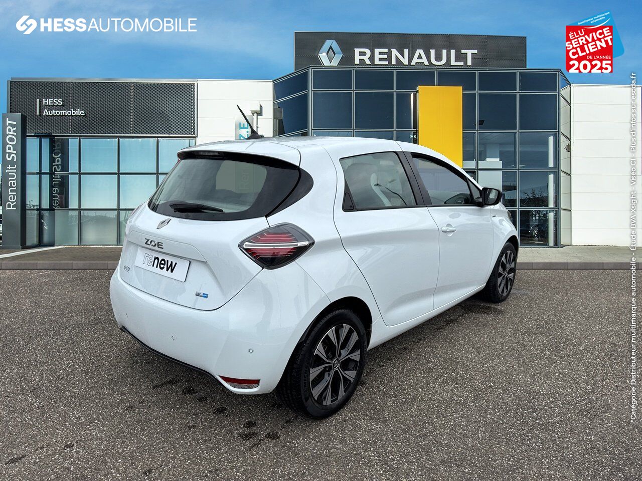 Véhicule d'occasion RENAULT ZOE E-TECH LIMITED CHARGE NORMALE R110 ACHAT INTEGRAL chez Renault Strasbourg