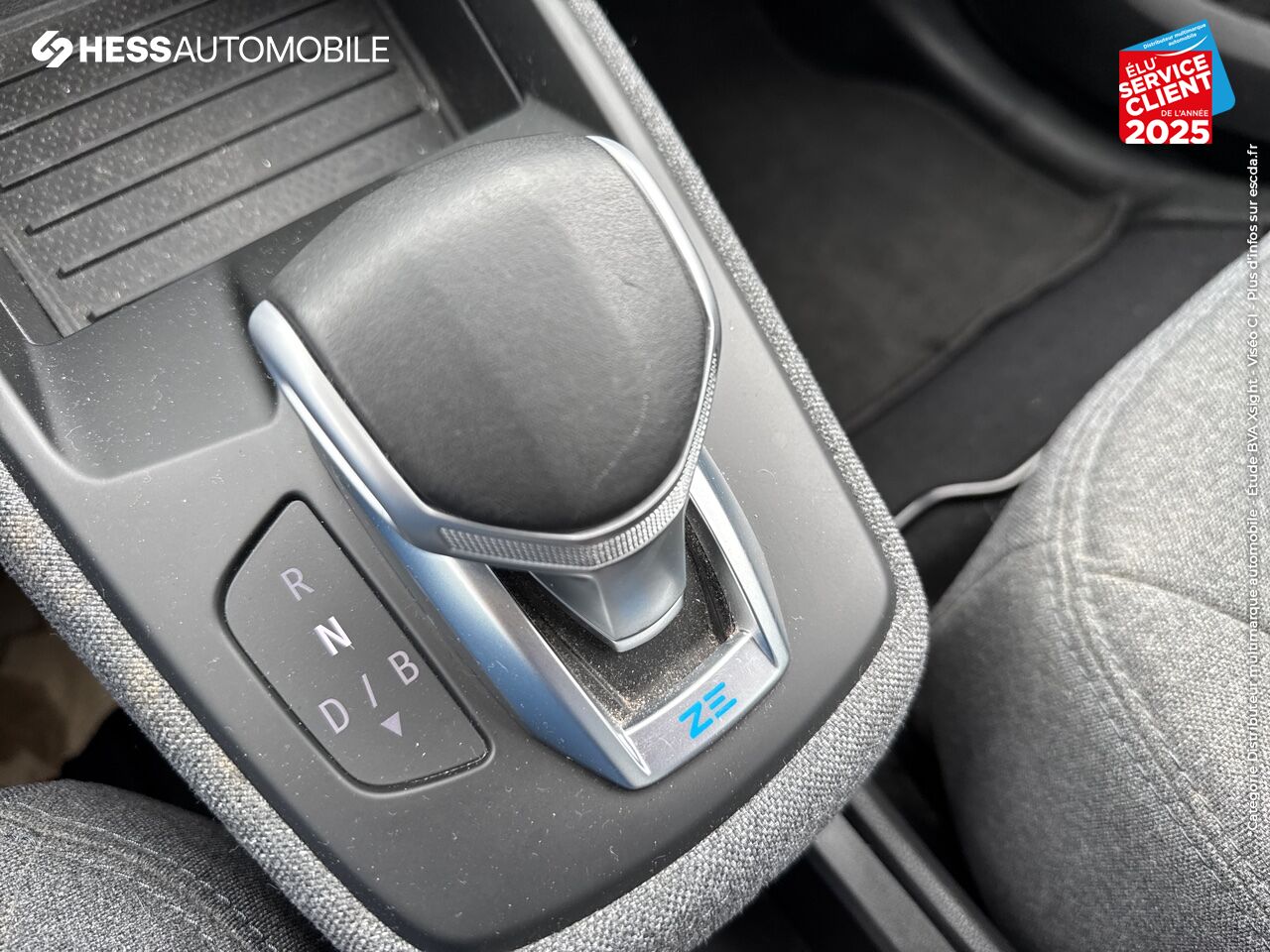 Véhicule d'occasion RENAULT ZOE E-TECH LIMITED CHARGE NORMALE R110 ACHAT INTEGRAL chez Renault Strasbourg