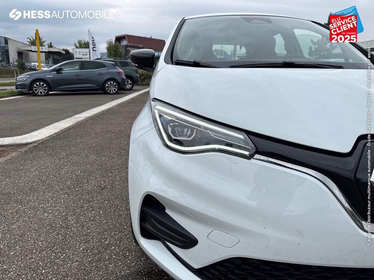 Véhicule d'occasion RENAULT ZOE E-TECH LIMITED CHARGE NORMALE R110 ACHAT INTEGRAL chez Renault Strasbourg
