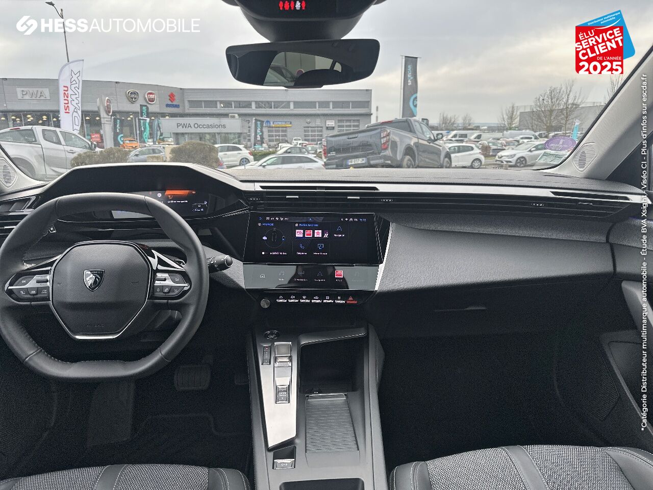 Véhicule d'occasion PEUGEOT 308 PHEV 180CH ALLURE E-EAT8 chez Renault Saint-Louis
