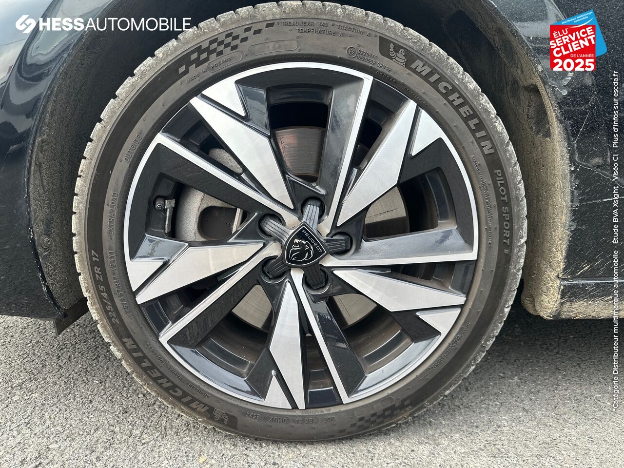 Véhicule d'occasion PEUGEOT 308 PHEV 180CH ALLURE E-EAT8 chez Renault Saint-Louis