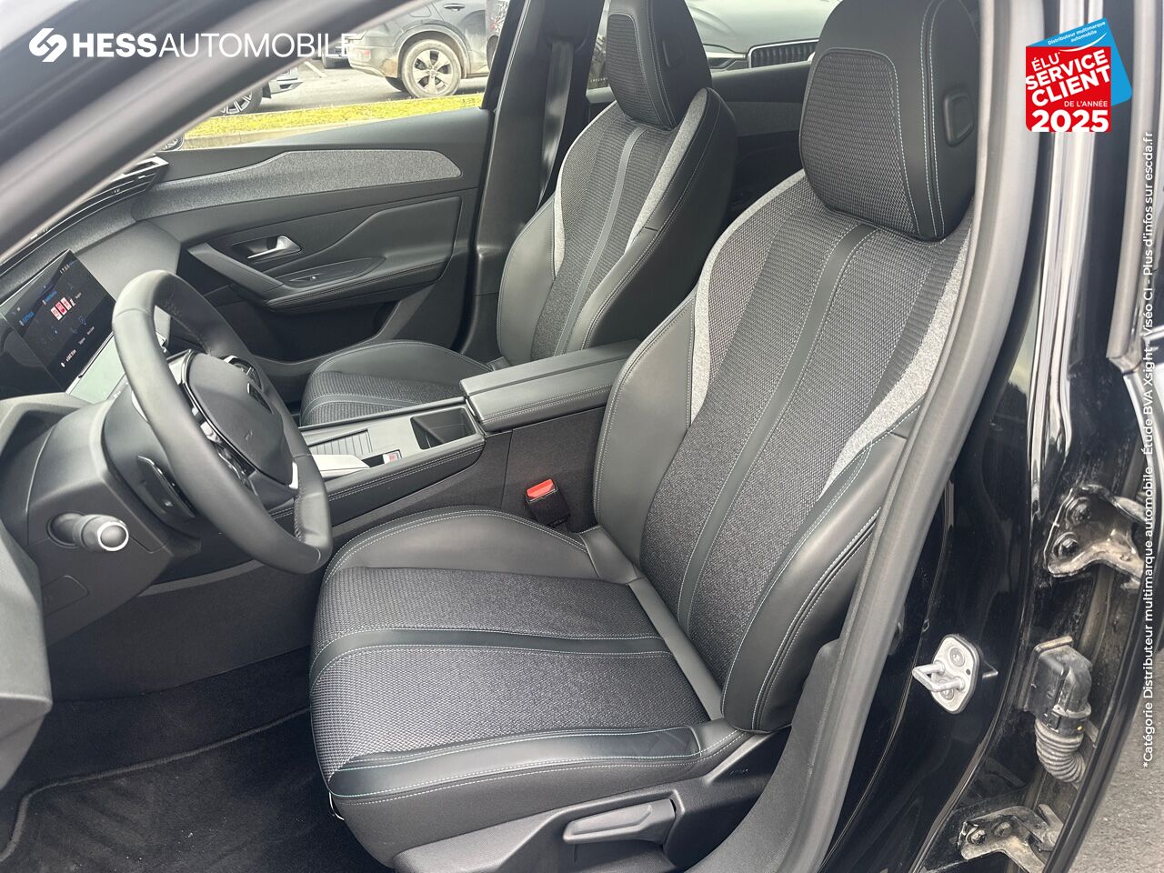 Véhicule d'occasion PEUGEOT 308 PHEV 180CH ALLURE E-EAT8 chez Renault Saint-Louis