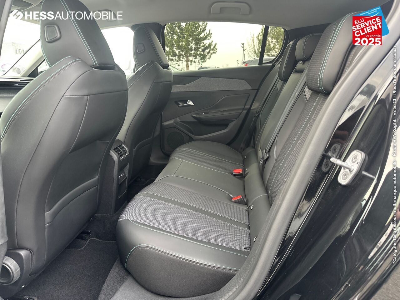 Véhicule d'occasion PEUGEOT 308 PHEV 180CH ALLURE E-EAT8 chez Renault Saint-Louis