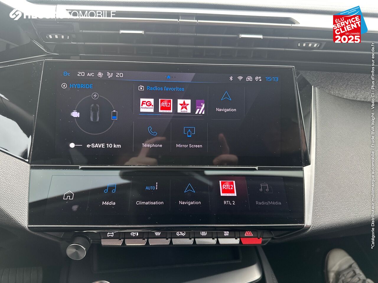 Véhicule d'occasion PEUGEOT 308 PHEV 180CH ALLURE E-EAT8 chez Renault Saint-Louis