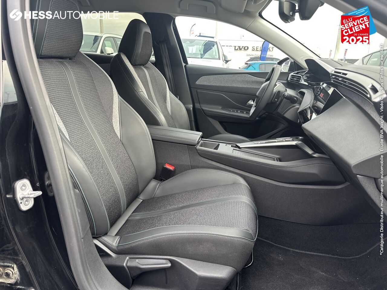 Véhicule d'occasion PEUGEOT 308 PHEV 180CH ALLURE E-EAT8 chez Renault Saint-Louis