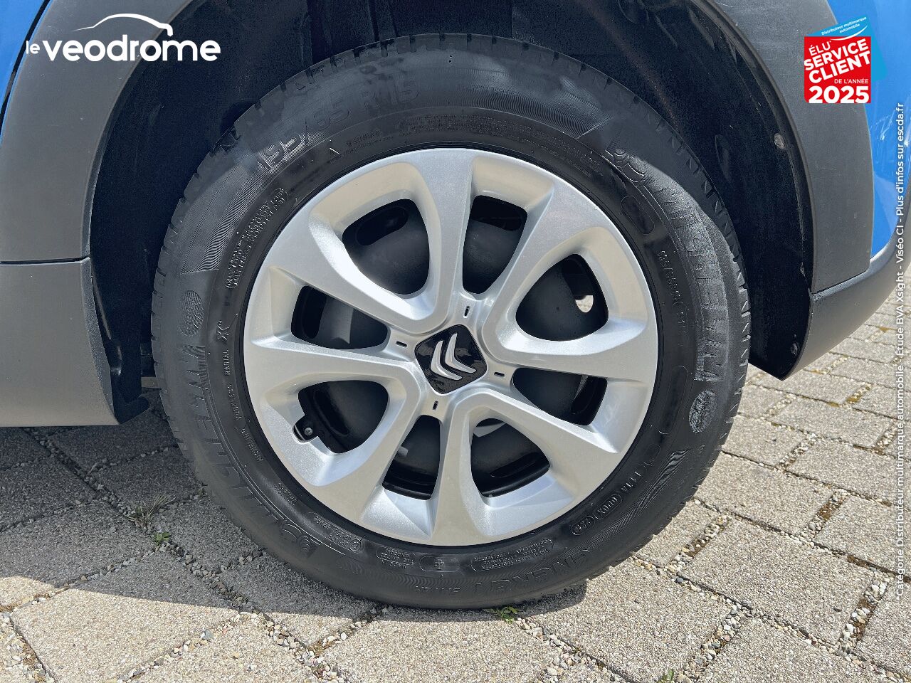 Véhicule d'occasion CITROEN C3 BLUEHDI 100CH FEEL SS chez Le Veodrome