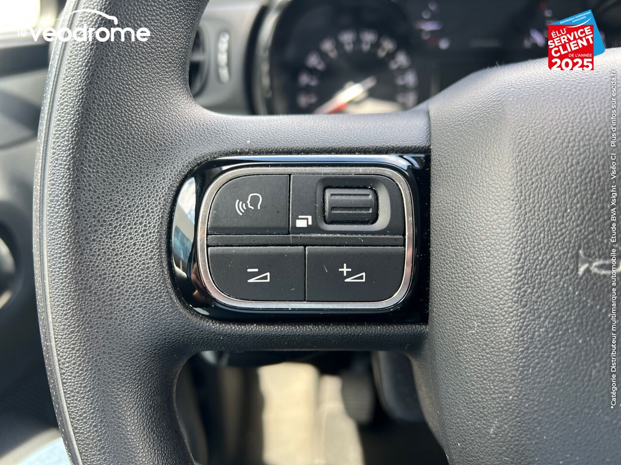 Véhicule d'occasion CITROEN C3 BLUEHDI 100CH FEEL SS chez Le Veodrome