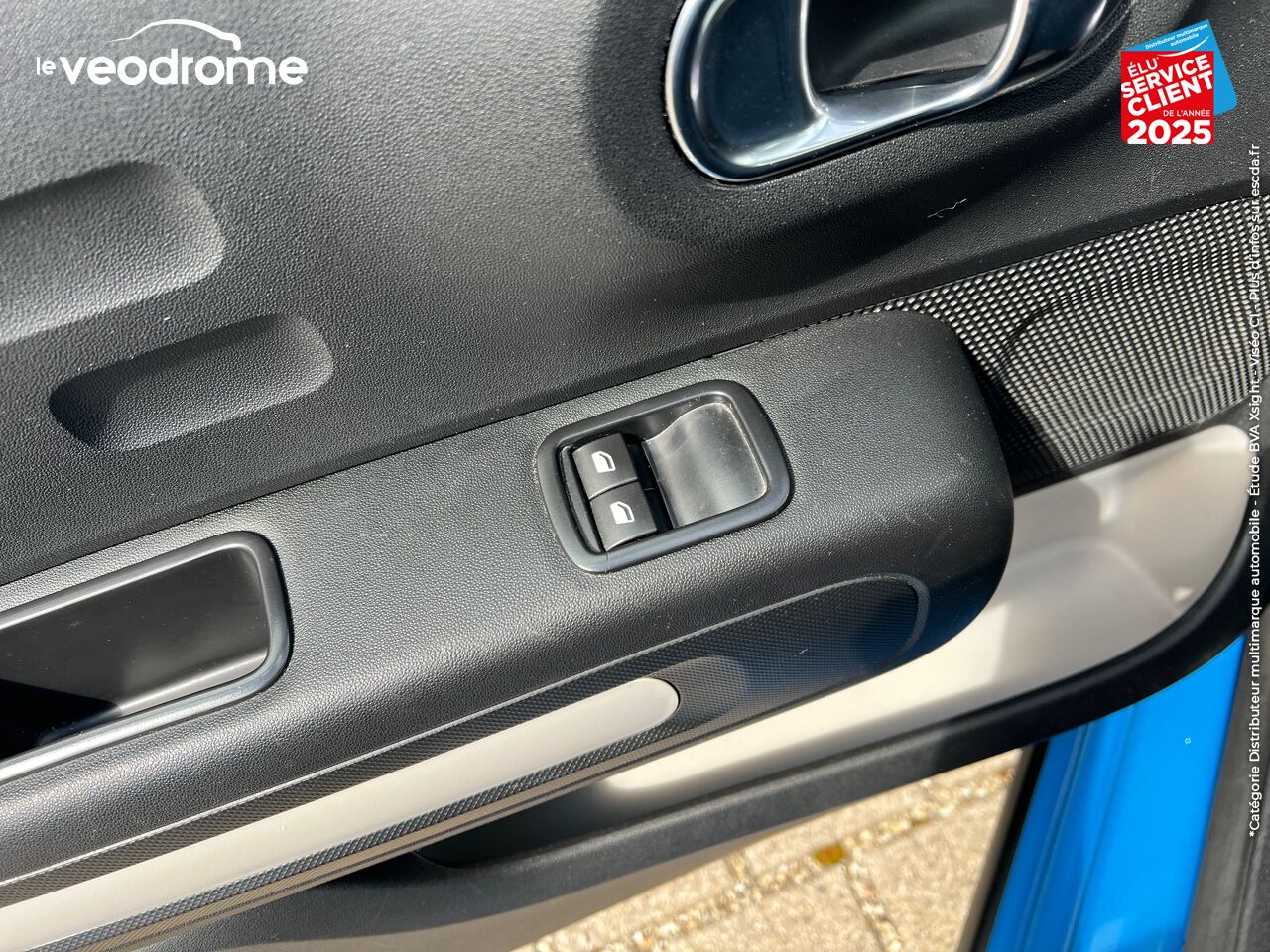 Véhicule d'occasion CITROEN C3 BLUEHDI 100CH FEEL SS chez Le Veodrome