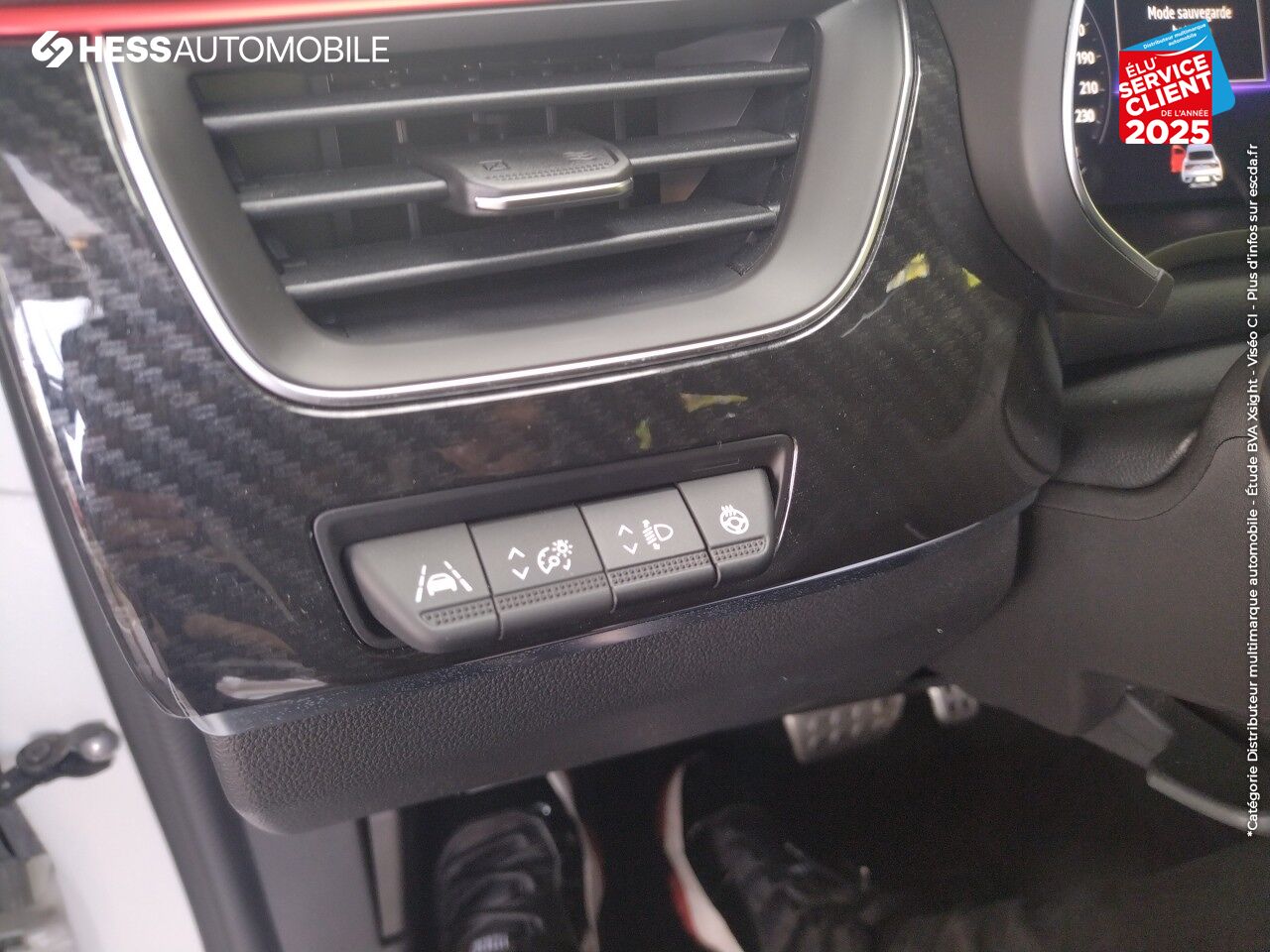 Véhicule d'occasion RENAULT ARKANA 1.3 TCE 140CH FAP RS LINE EDC -21B chez Dacia Belfort