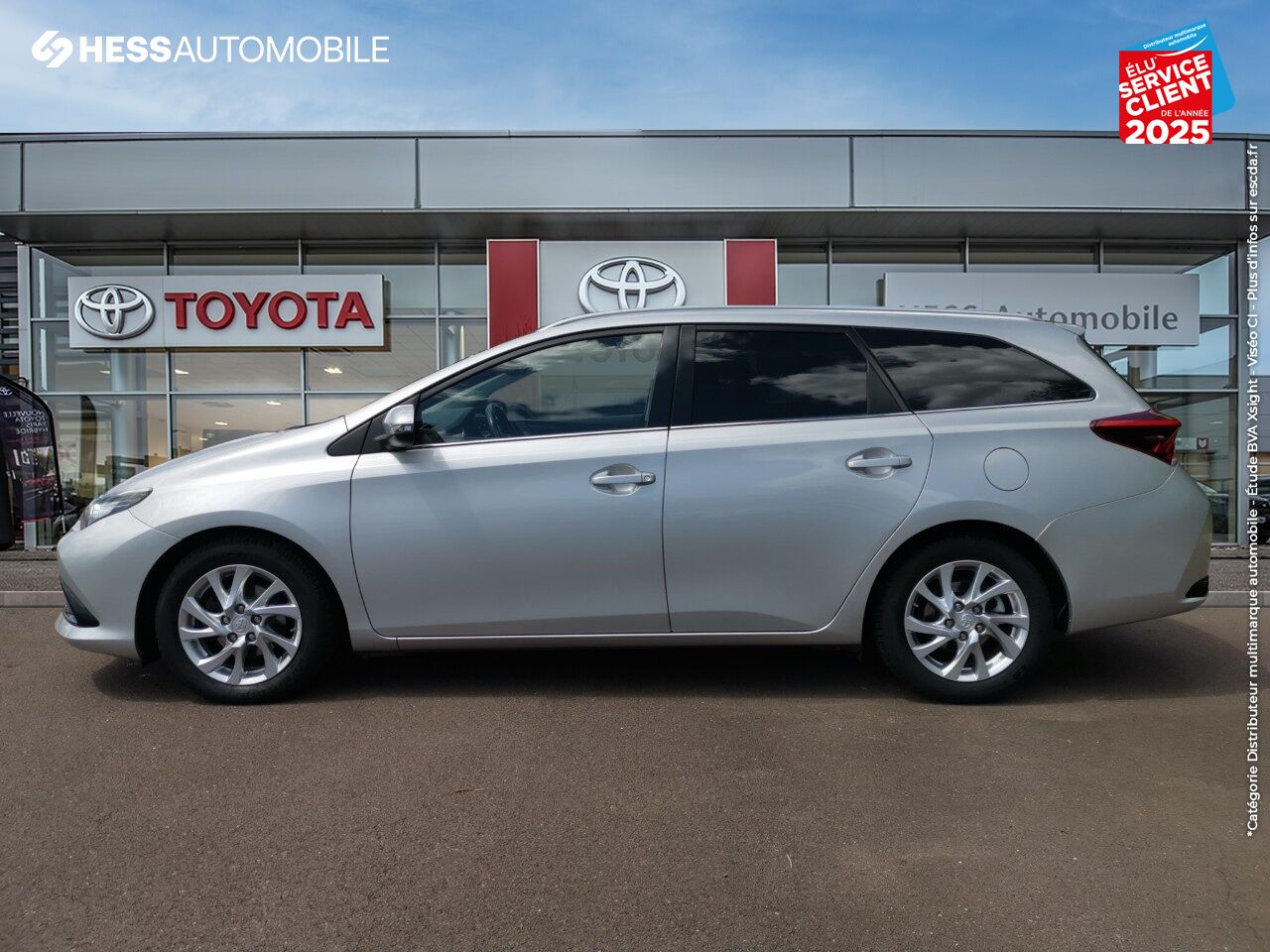 Véhicule d'occasion TOYOTA AURIS TOURING SPORTS 112 D-4D DYNAMIC GPS CAMERA chez Toyota Belfort