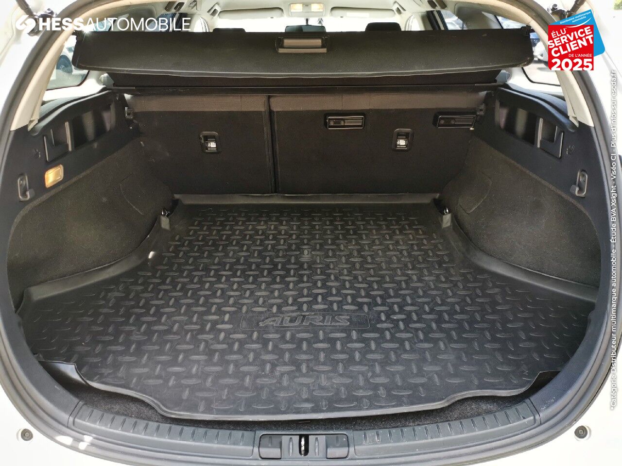Véhicule d'occasion TOYOTA AURIS TOURING SPORTS 112 D-4D DYNAMIC GPS CAMERA chez Toyota Belfort