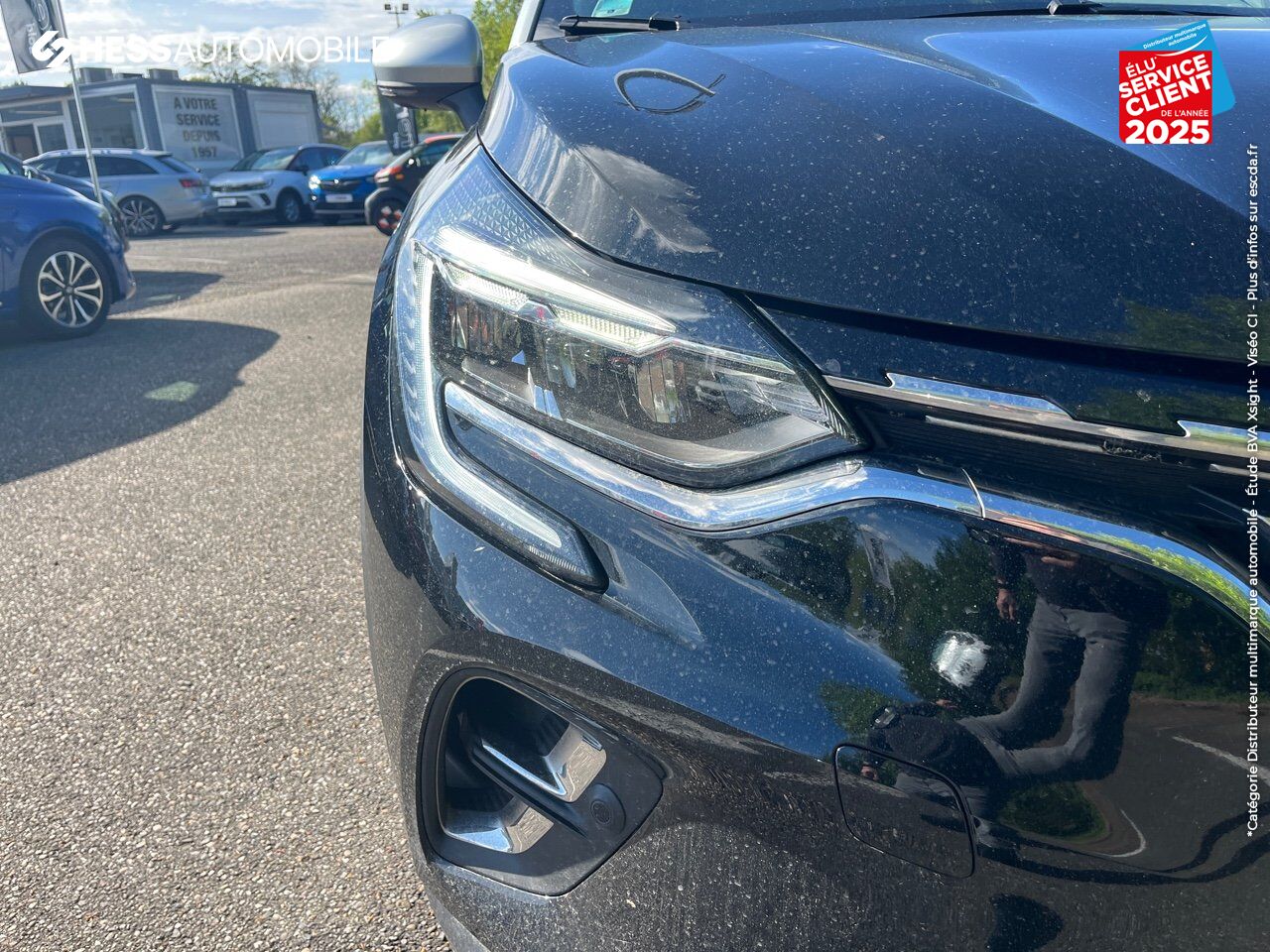 Véhicule d'occasion RENAULT CAPTUR 1.6 E-TECH PLUG-IN 160CH INITIALE PARIS TPANO SIEGES CHAUF/CUIR GPS CAMERA chez Renault Saint-Louis
