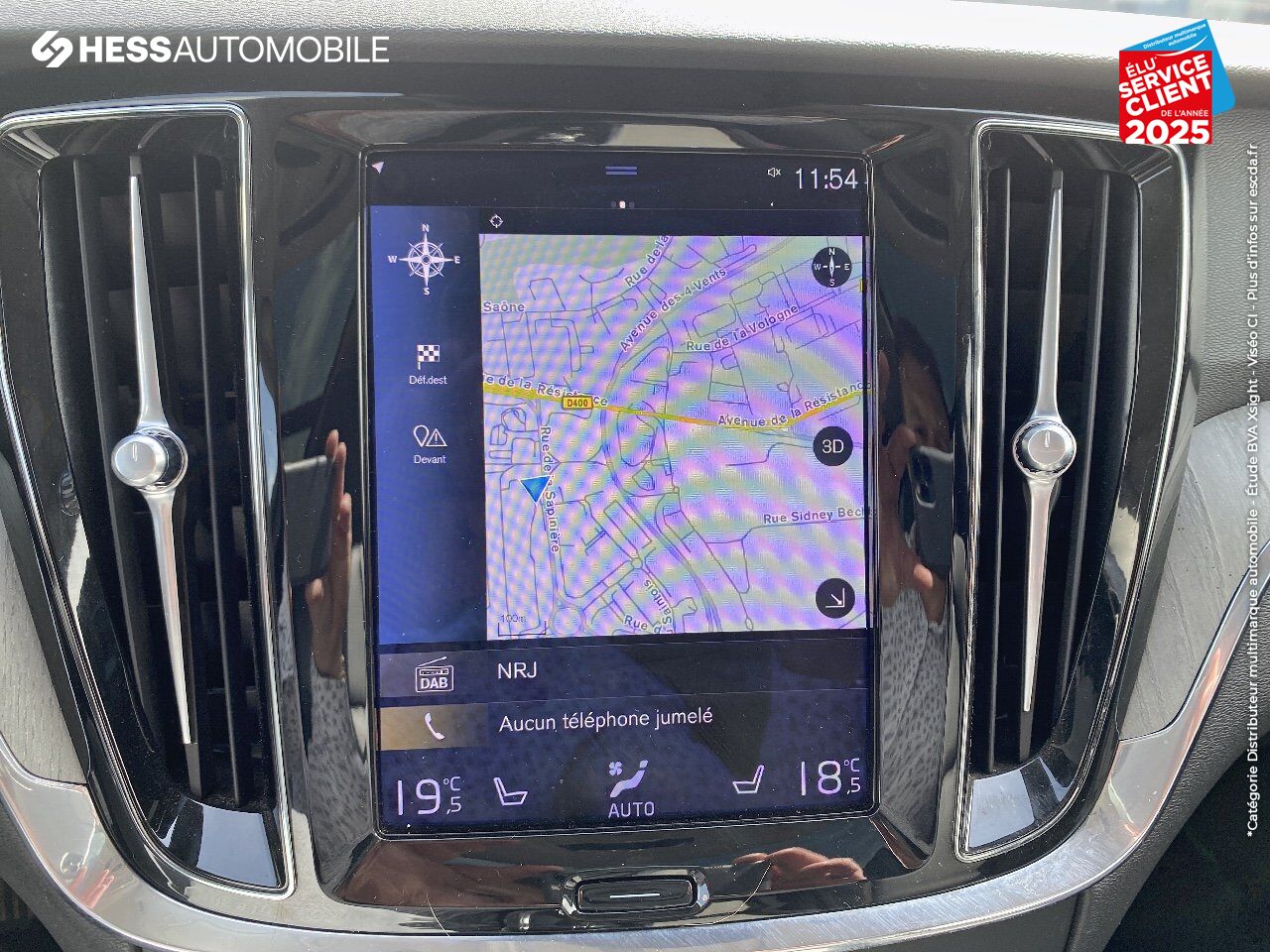 Véhicule d'occasion VOLVO V60 CROSS COUNTRY D4 AWD 190CH PRO GEARTRONIC chez Volvo Reims