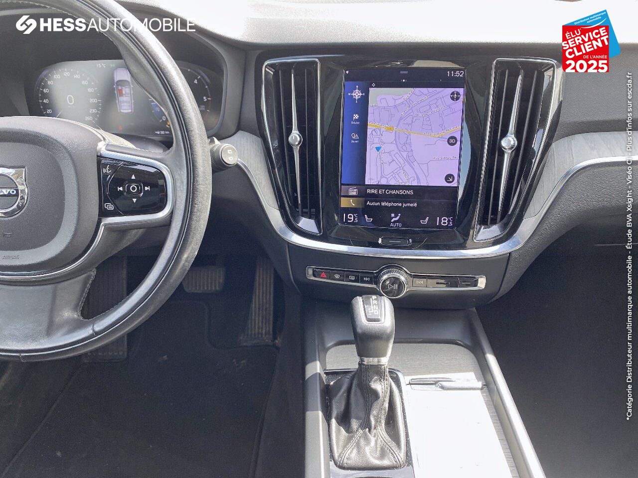 Véhicule d'occasion VOLVO V60 CROSS COUNTRY D4 AWD 190CH PRO GEARTRONIC chez Volvo Reims