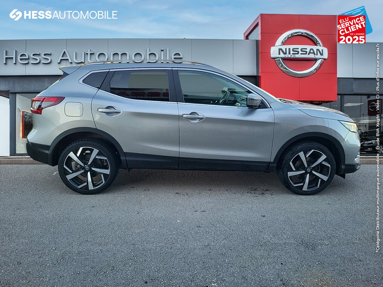 Véhicule d'occasion NISSAN QASHQAI 1.5 DCI 110CH TEKNA chez Nissan Dijon