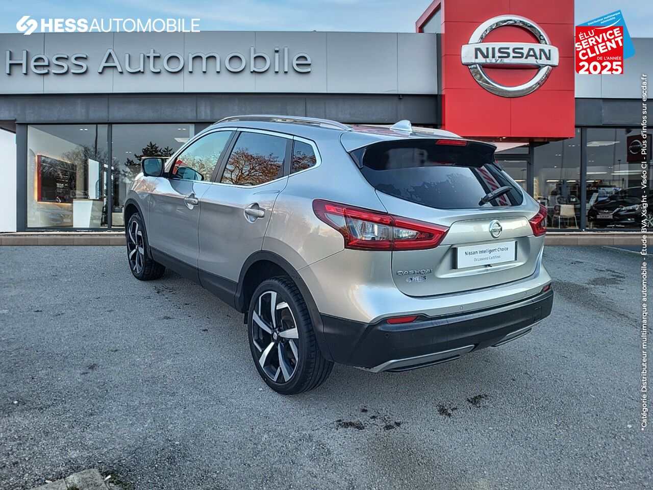 Véhicule d'occasion NISSAN QASHQAI 1.5 DCI 110CH TEKNA chez Nissan Dijon