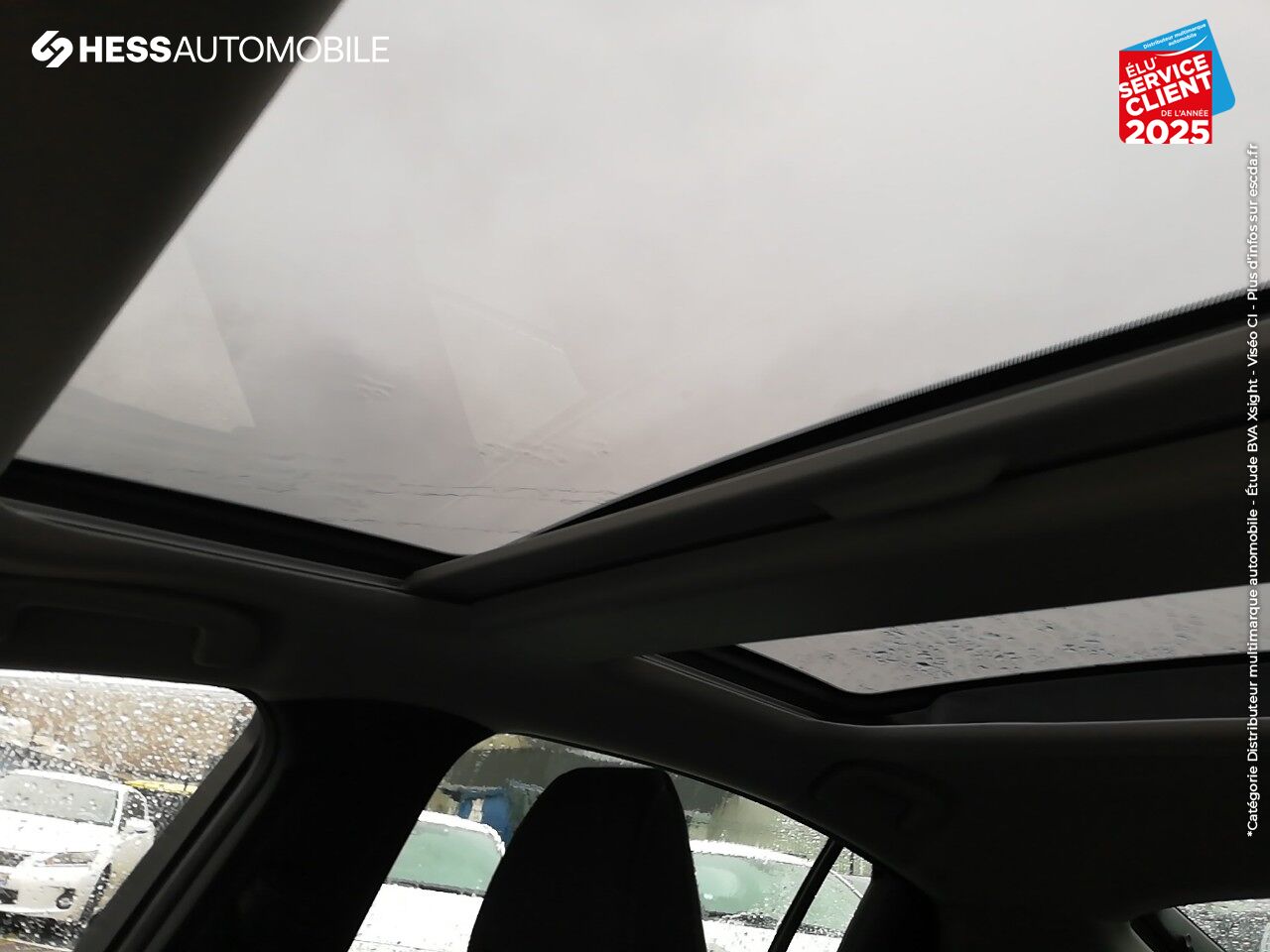 Véhicule d'occasion TOYOTA PRIUS RECHARGEABLE 2.0 HYBRIDE RECHARGEABLE 223CH DESIGN chez Toyota Thionville