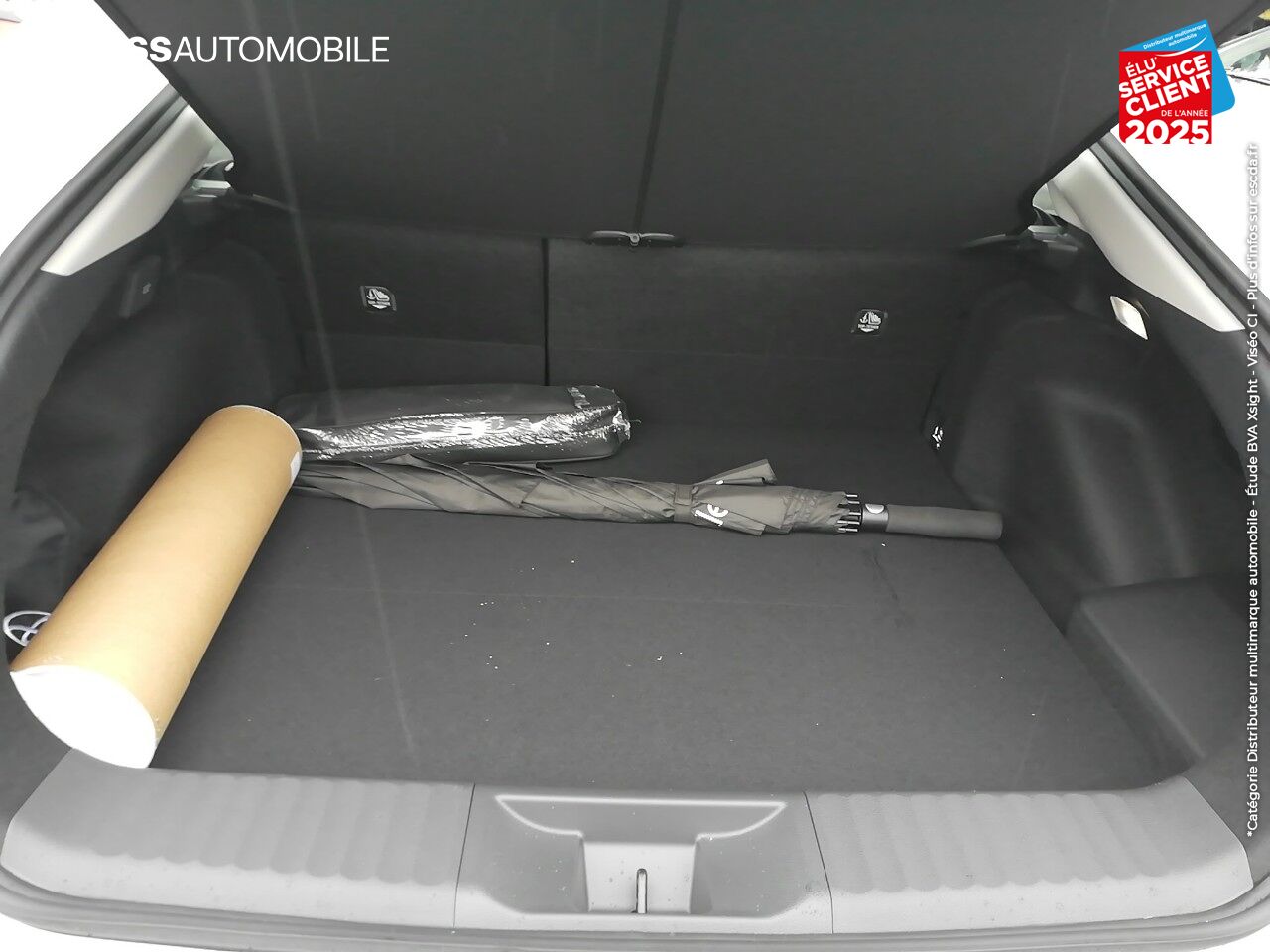 Véhicule d'occasion TOYOTA PRIUS RECHARGEABLE 2.0 HYBRIDE RECHARGEABLE 223CH DESIGN chez Toyota Thionville