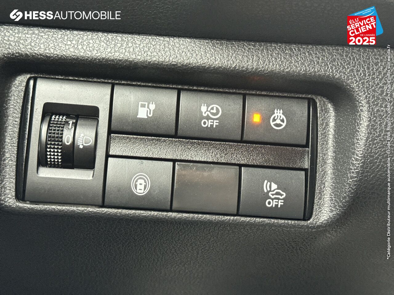 Véhicule d'occasion NISSAN LEAF 150CH 40KWH N-CONNECTA 21.5 SIEGES CHAUF GPS CAMERA chez Nissan Beaune