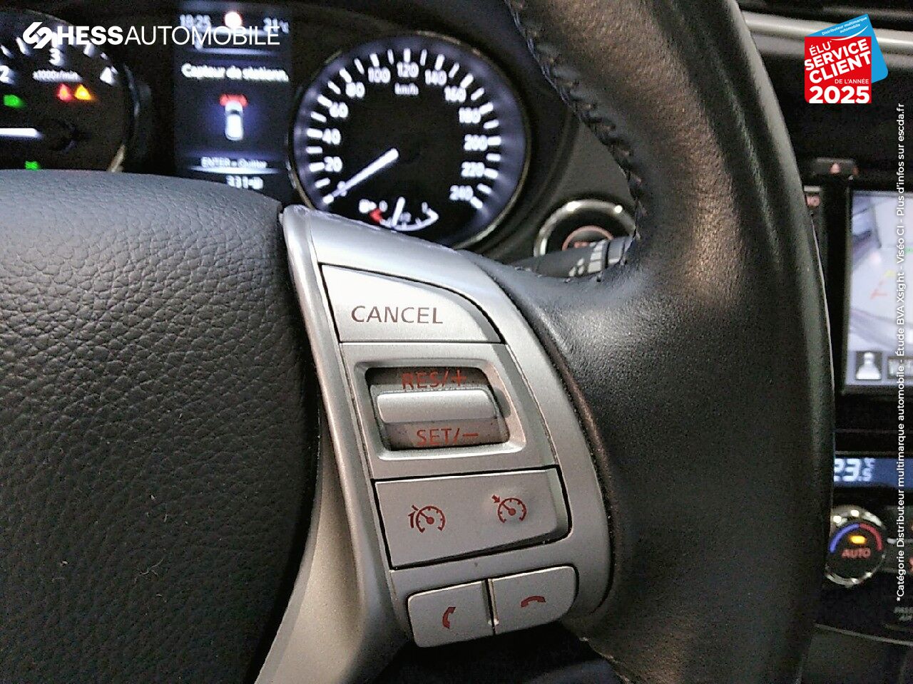 Véhicule d'occasion NISSAN QASHQAI 1.6 DCI 130CH N-CONNECTA GPS CAM360 KEYLESS chez Nissan Qashqai occasion