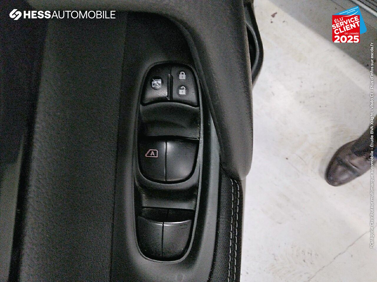 Véhicule d'occasion NISSAN QASHQAI 1.6 DCI 130CH N-CONNECTA GPS CAM360 KEYLESS chez Nissan Qashqai occasion