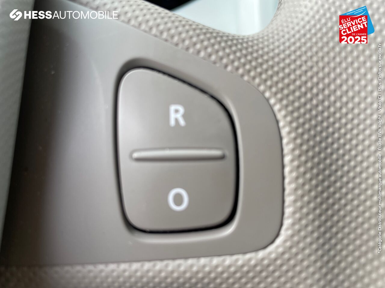 Véhicule d'occasion RENAULT ZOE LIFE CHARGE NORMALE R90 MY19 chez Renault Colmar