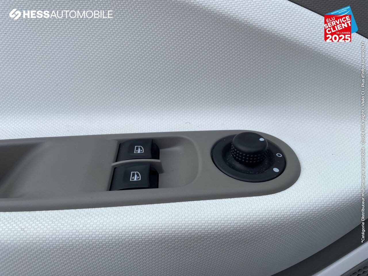Véhicule d'occasion RENAULT ZOE LIFE CHARGE NORMALE R90 MY19 chez Renault Colmar