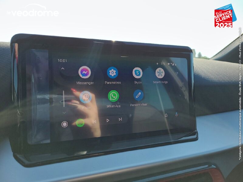 Véhicule d'occasion SEAT ARONA 1.0 TSI 110CH FR DSG7 CAMERA GPS RADAR AV/AR APPLE CARPLAY/ANDROID AUTO chez Le Veodrome