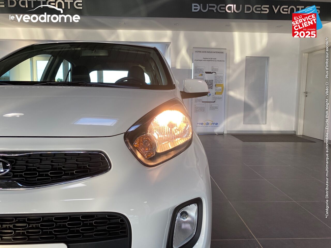 Véhicule d'occasion KIA PICANTO 1.0 66CH ACTIVE 5P KIT MAINS-LIBRES CLIM USB BLUETOOTH chez Le Veodrome
