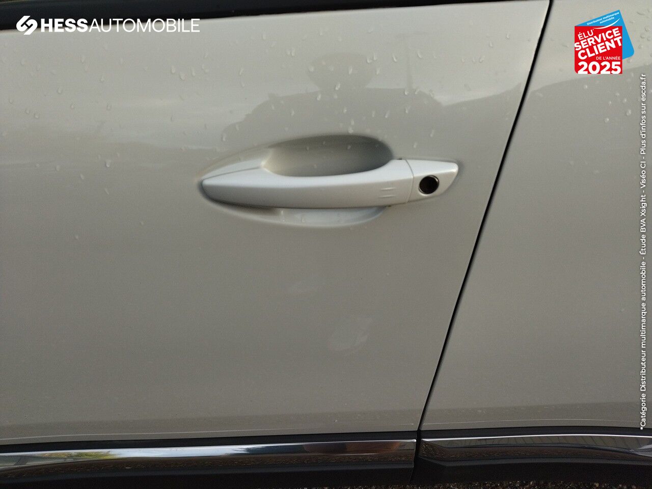 Véhicule d'occasion PEUGEOT 3008 1.2 PURETECH 130CH E6.C ALLURE SS EAT8 chez Renault Saint-Louis