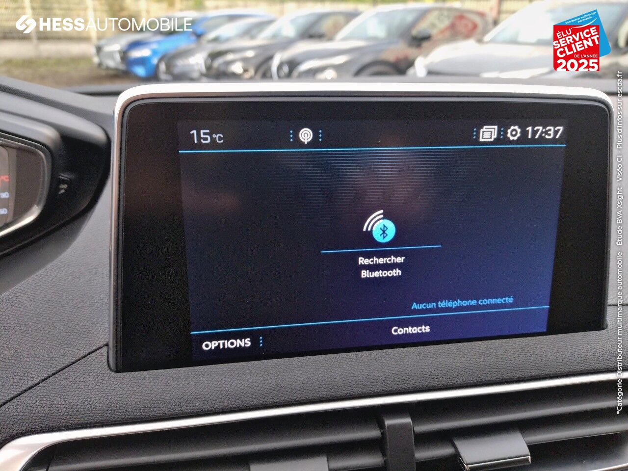 Véhicule d'occasion PEUGEOT 3008 1.2 PURETECH 130CH E6.C ALLURE SS EAT8 chez Renault Saint-Louis