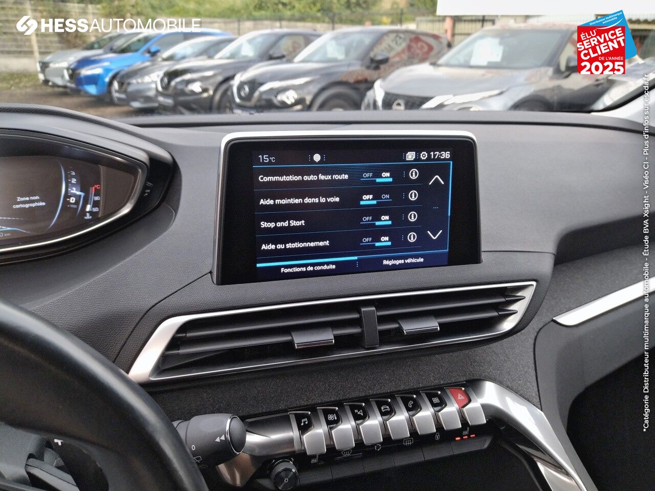 Véhicule d'occasion PEUGEOT 3008 1.2 PURETECH 130CH E6.C ALLURE SS EAT8 chez Renault Saint-Louis