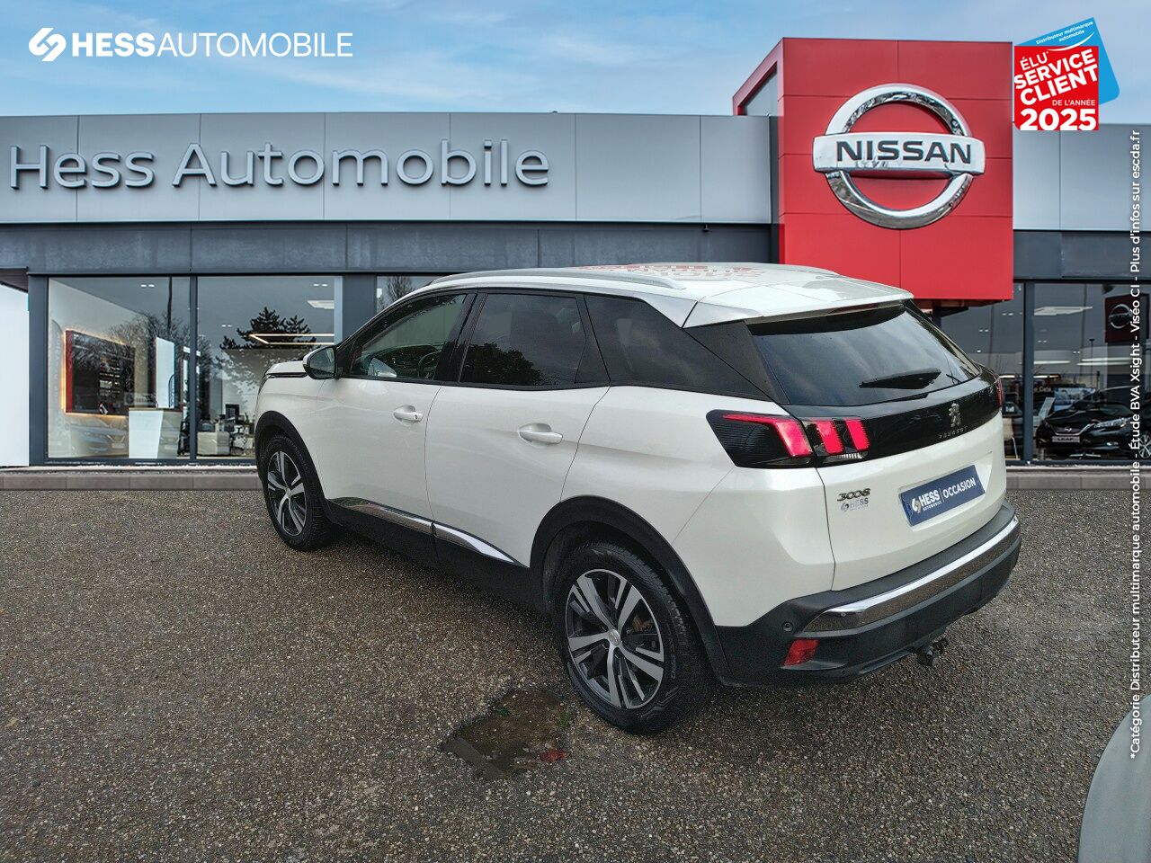 Véhicule d'occasion PEUGEOT 3008 1.2 PURETECH 130CH E6.C ALLURE SS EAT8 chez Renault Saint-Louis