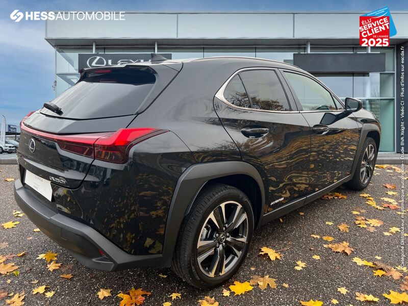 Véhicule d'occasion LEXUS UX 250H 2WD PREMIUM EDITION MY21 chez Lexus Metz