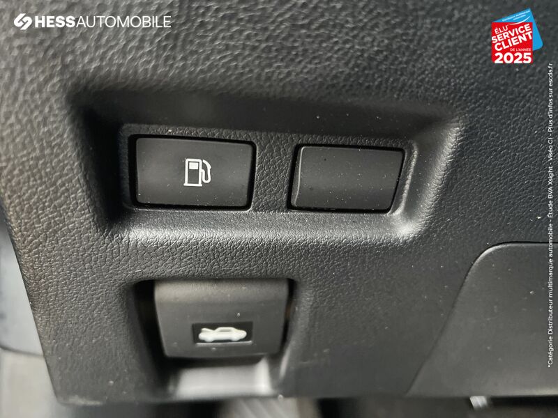 Véhicule d'occasion LEXUS UX 250H 2WD PREMIUM EDITION MY21 chez Lexus Metz