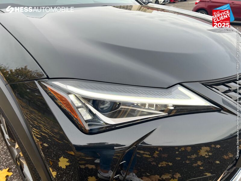 Véhicule d'occasion LEXUS UX 250H 2WD PREMIUM EDITION MY21 chez Lexus Metz